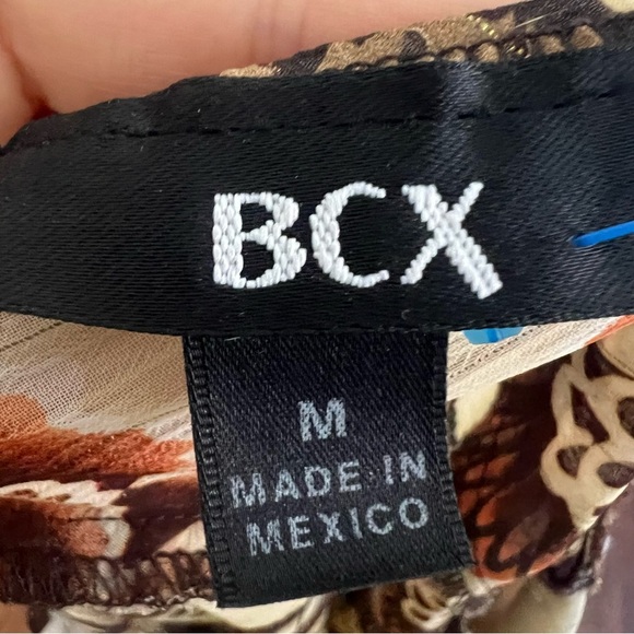 3/$30 🍂 BCX Y2K Floral Halter Neck Top Brown and Cream - Picture 8 of 9